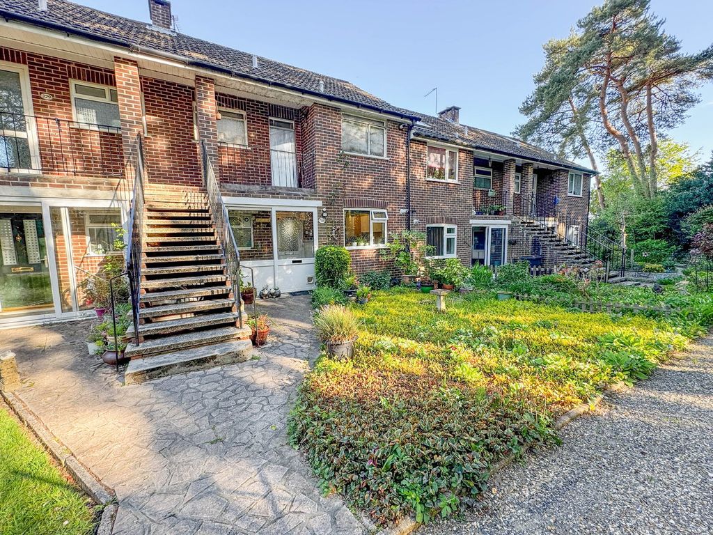 Additional image 10 of 1 bed flat for saleCutlers Place, Wimborne BH21