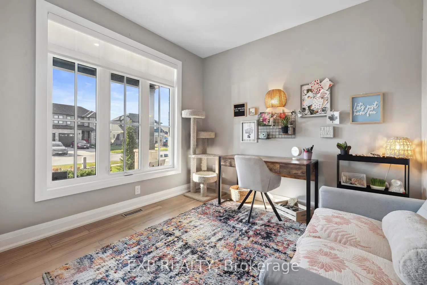 Additional image 2 of 3598 Canfield Crescent