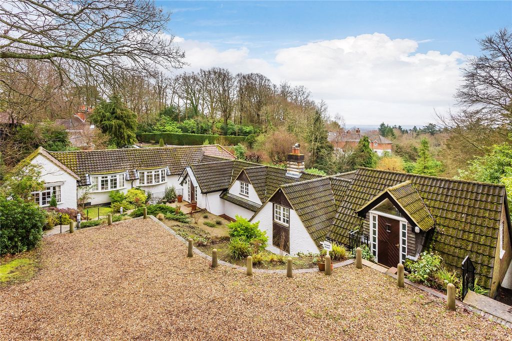 5 bed detached house for saleHook Heath, Surrey GU22