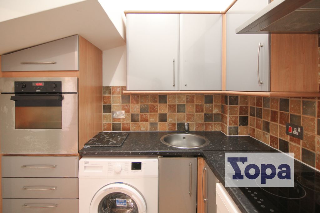 Additional image 10 of 2 bed maisonette for saleSeagarth Lane, Southampton SO16