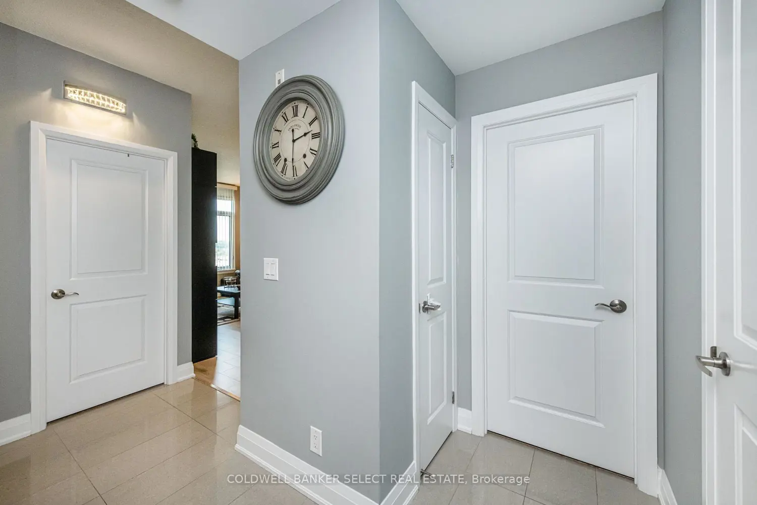 12 Woodstream Boulevard 508 photo 3