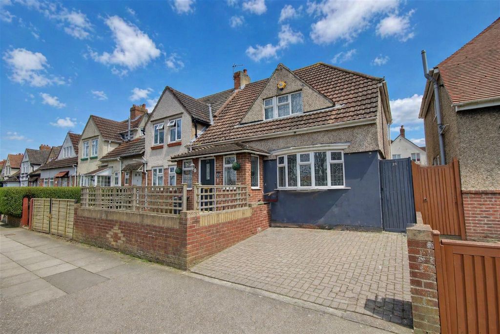 Additional image 25 of 3 bed end terrace house for saleBransbury Road, Southsea PO4