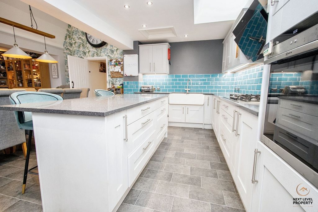 Additional image 11 of 8 bed detached house for saleBroadend Road, Wisbech PE14