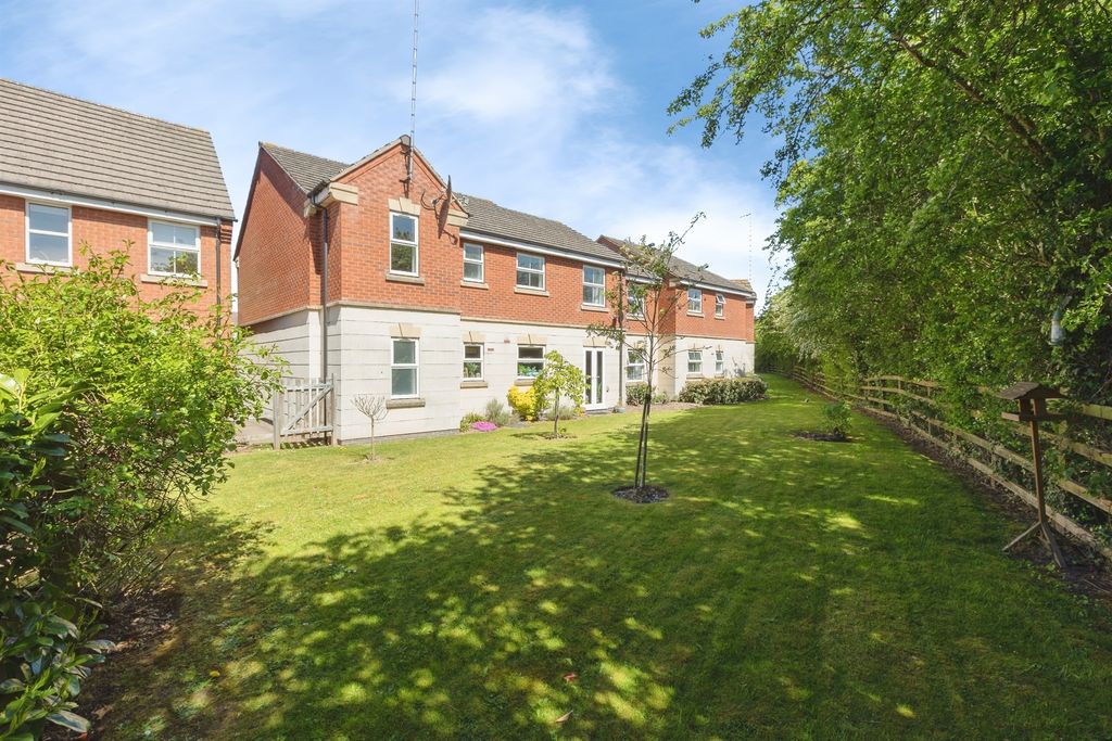 Additional image 17 of 2 bed flat for saleLoughland Close, Blaby, Leicester LE8