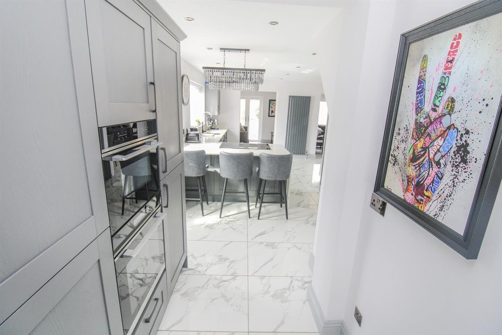 Additional image 13 of 4 bed semi-detached house for saleHowe Crescent, Corby NN17