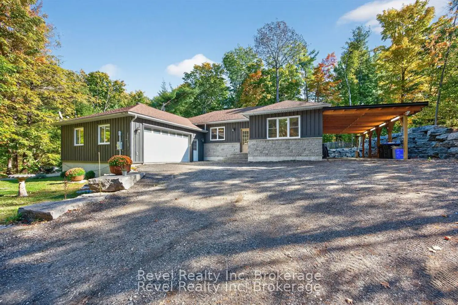 683 Lafontaine Road