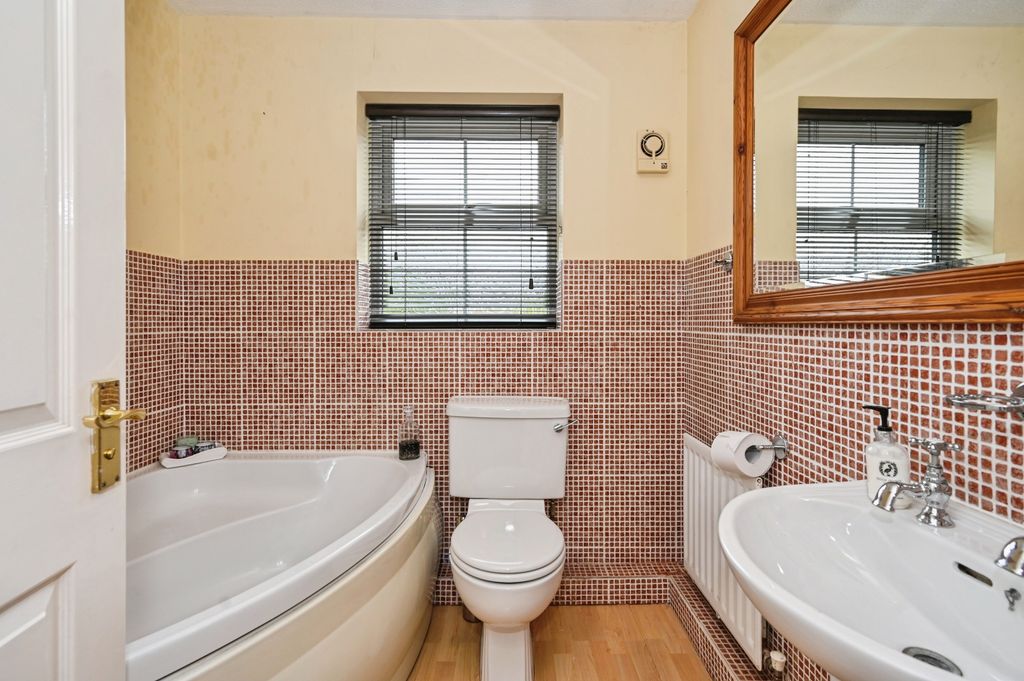 Additional image 15 of 4 bed detached house for saleSkyes Crescent, Wigan WN3