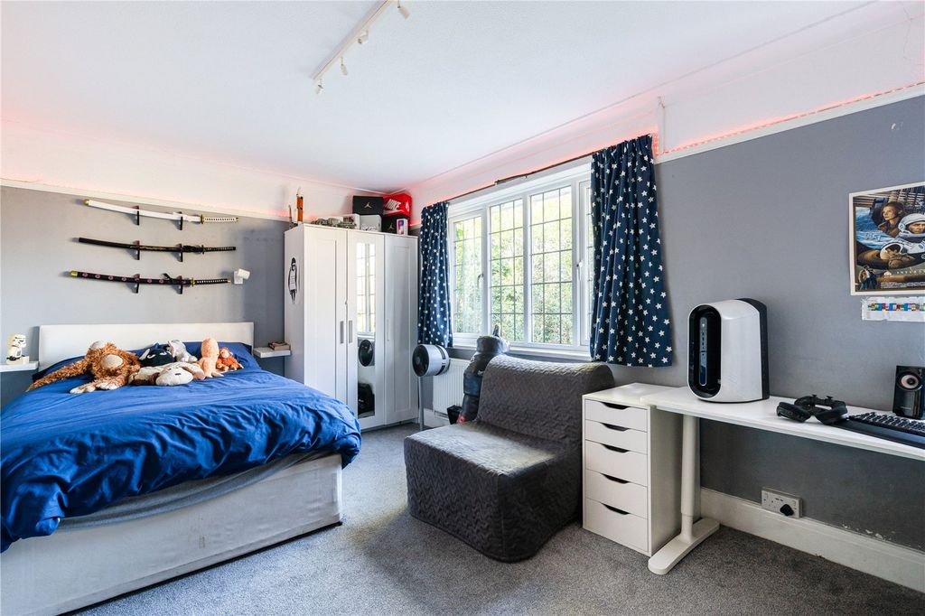 Additional image 20 of 4 bed detached house for saleYork Road, Windsor, Berkshire SL4