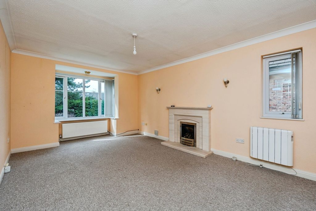 Additional image 2 of 2 bed flat for saleThe Elms, Woodacres Court, Wilmslow SK9