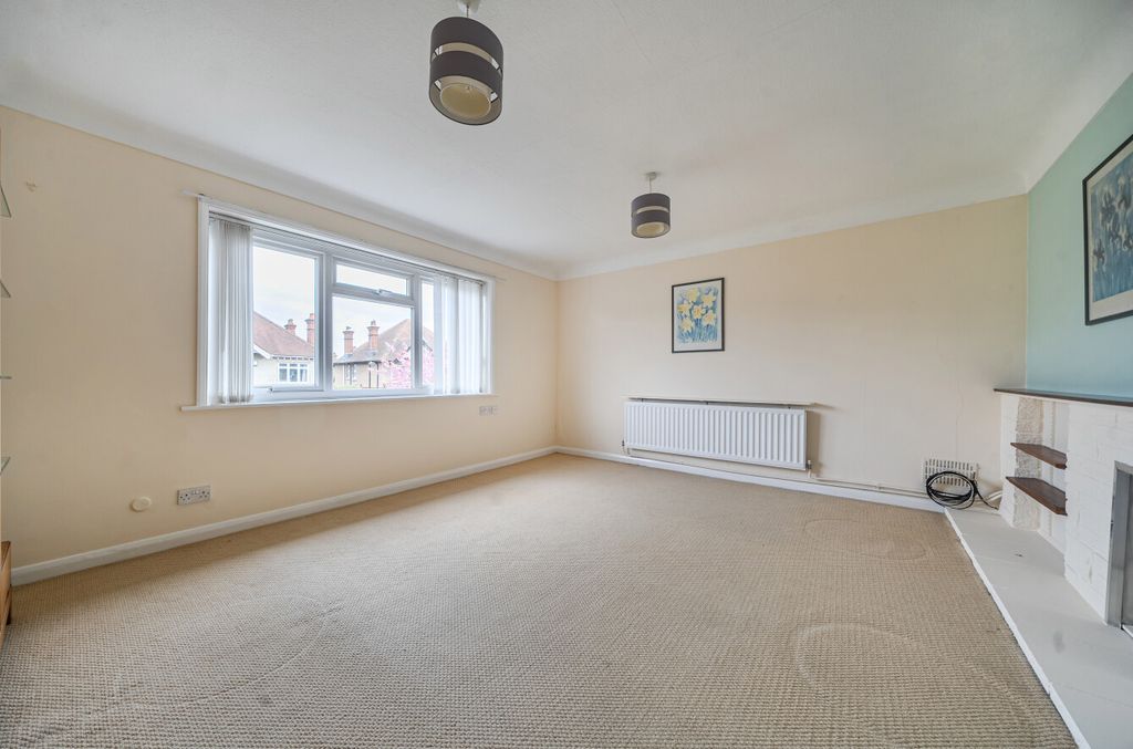 Additional image 10 of 2 bed flat for saleLeigh Road, Highfield, Southampton, Hampshire SO17