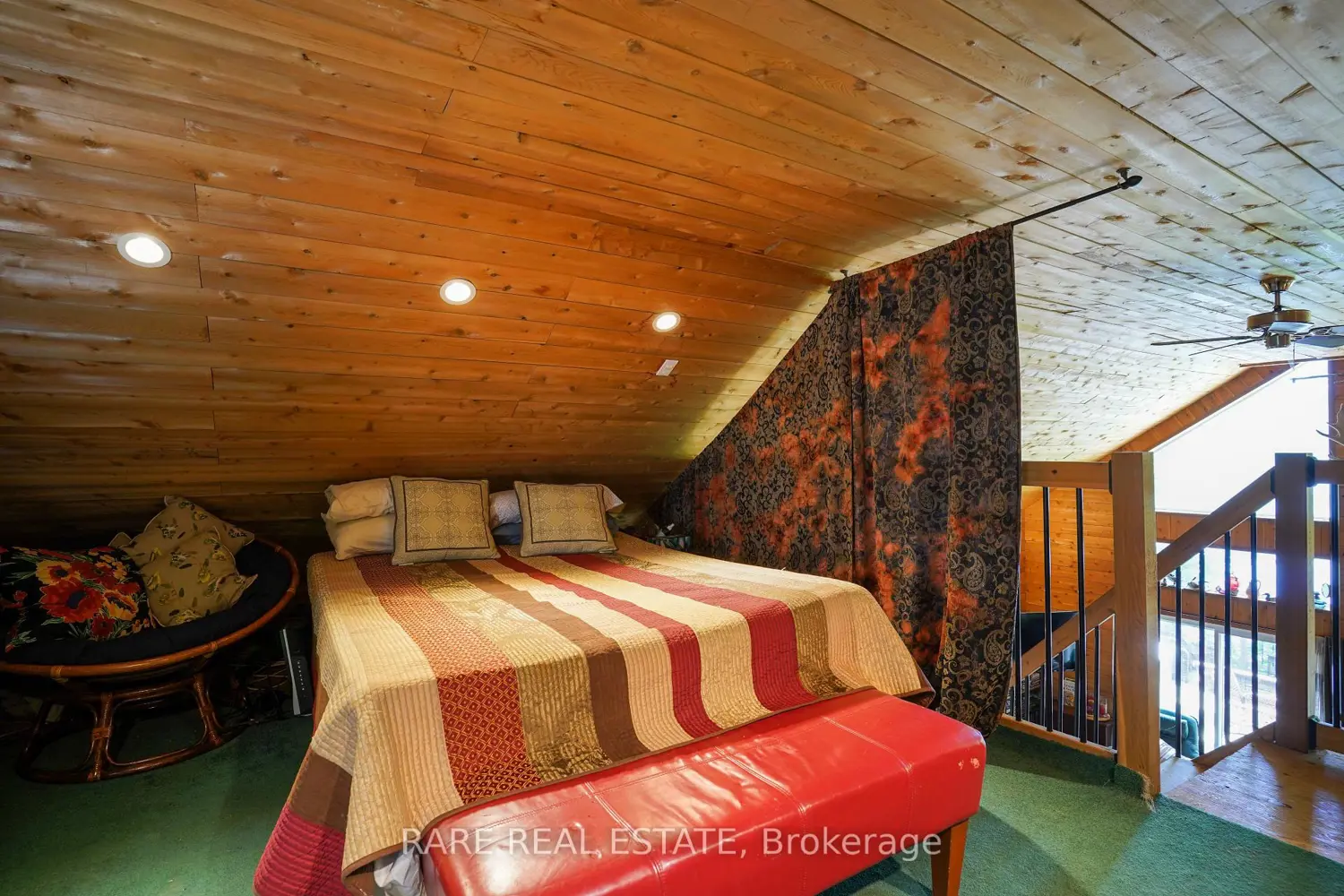 139D Petit Lane photo 3