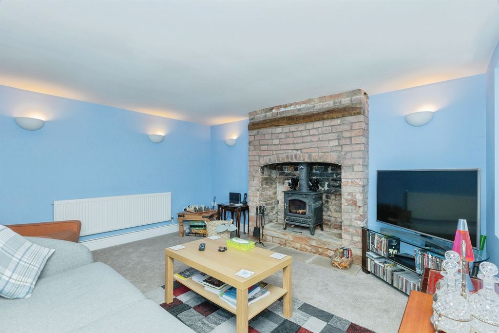Additional image 2 of 3 bed detached house for saleCoventry Road, Sharnford, Hinckley LE10