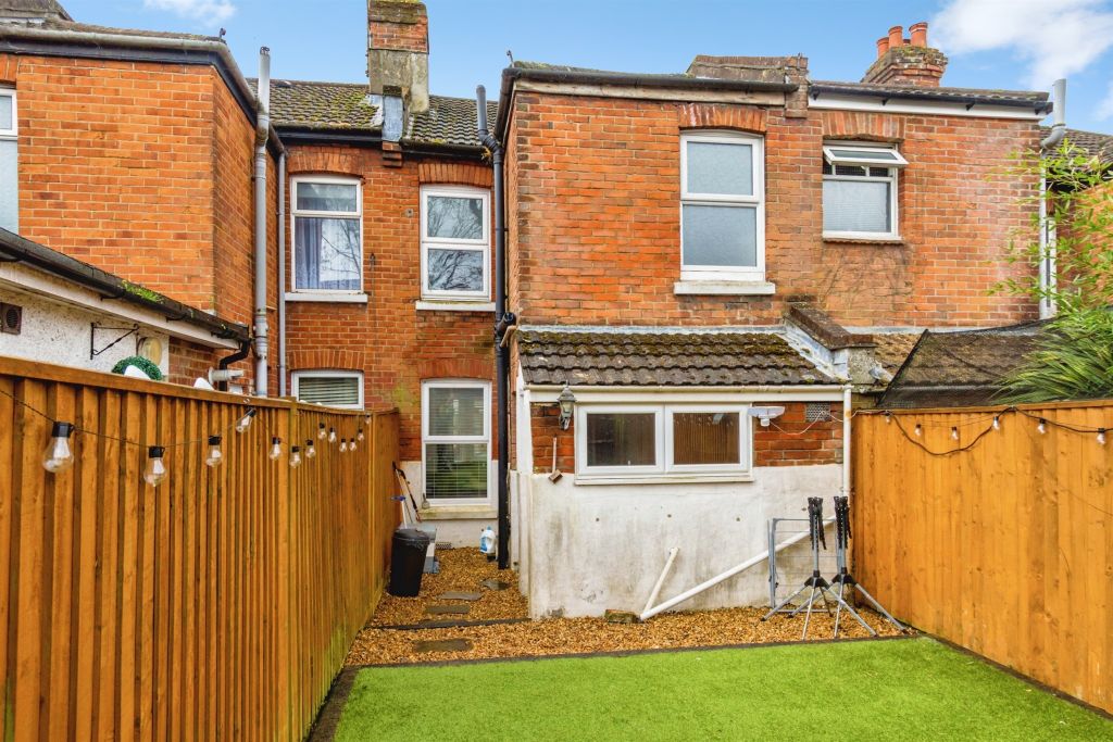 Additional image 14 of 2 bed terraced house for saleRomsey Road, Southampton SO16