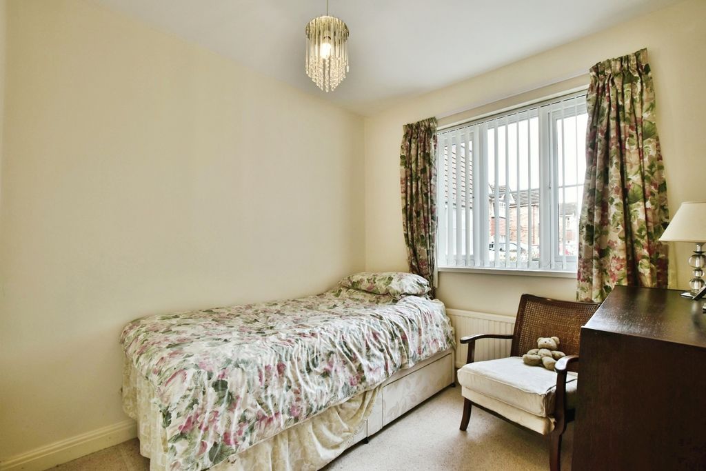 Additional image 10 of 2 bed flat for saleWoodacres Court, Wilmslow, Cheshire SK9