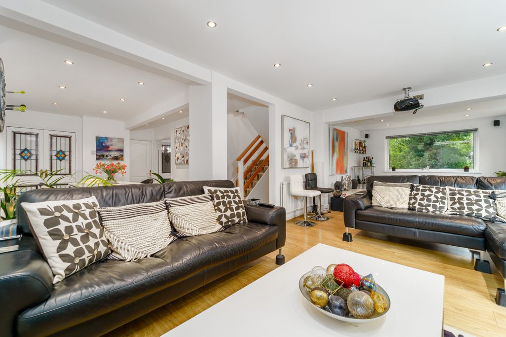Additional image 8 of 4 bed detached house for saleWellington Road, Ashford TW15