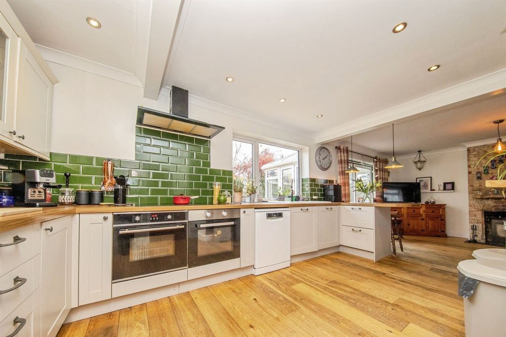 Additional image 3 of 4 bed semi-detached house for saleGrove Road, Woodbridge IP12