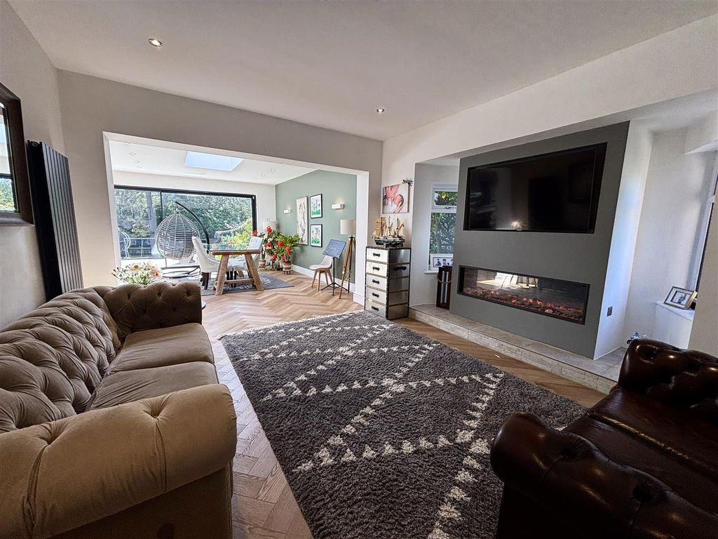 Additional image 5 of 4 bed detached house for saleThe Meade, Wilmslow SK9
