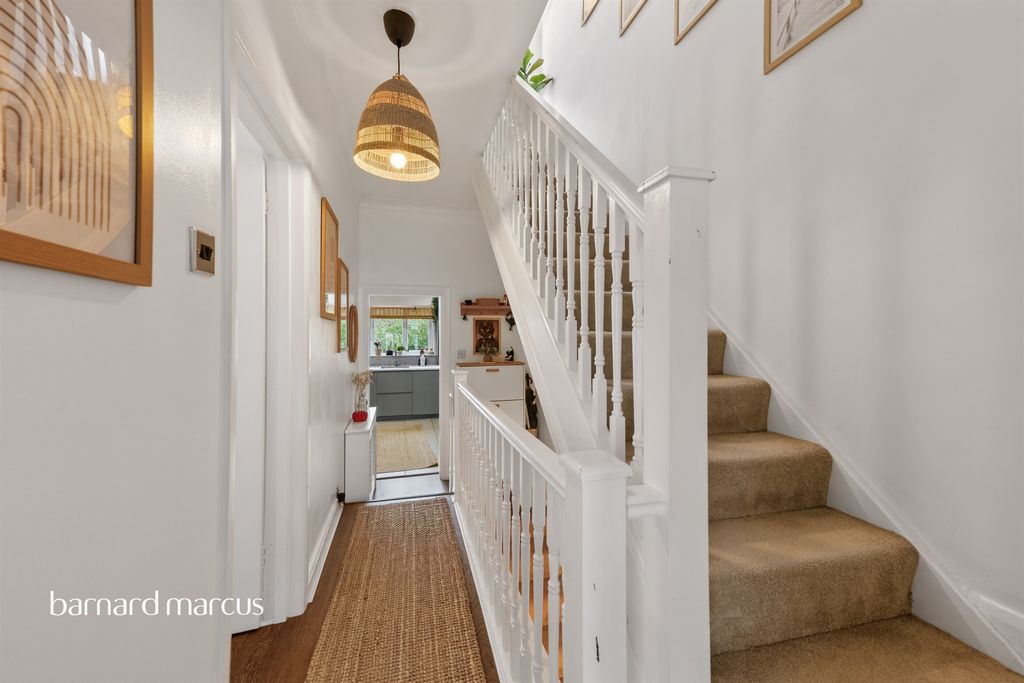 Additional image 6 of 2 bed maisonette for saleWashington Road, Worcester Park KT4
