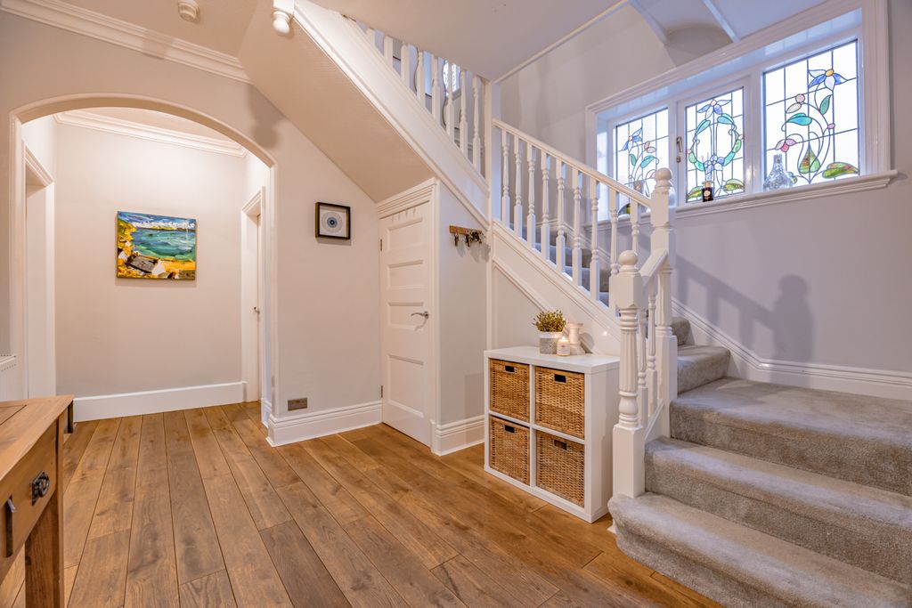 Additional image 7 of 6 bed detached house for saleBrowns Lane, Wilmslow, Cheshire SK9