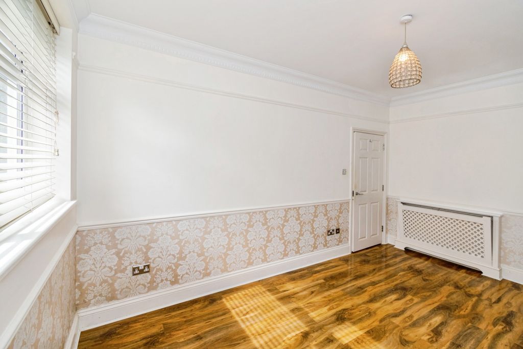 Additional image 10 of 2 bed flat for saleThe Avenue, Southampton, Hampshire SO17