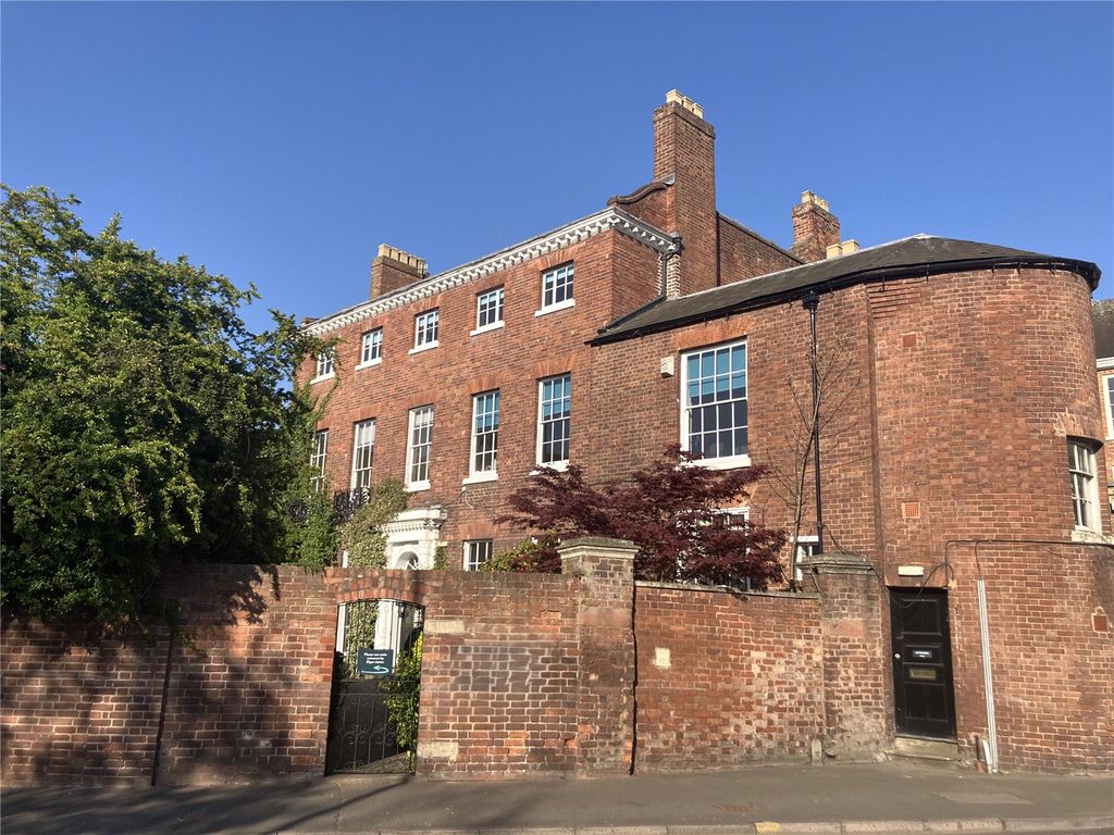 Detached house for saleDeansway, Worcester WR1