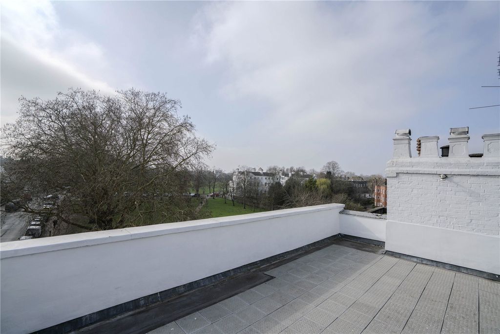 Additional image 21 of 5 bed semi-detached house for saleLittle Green, Richmond TW9
