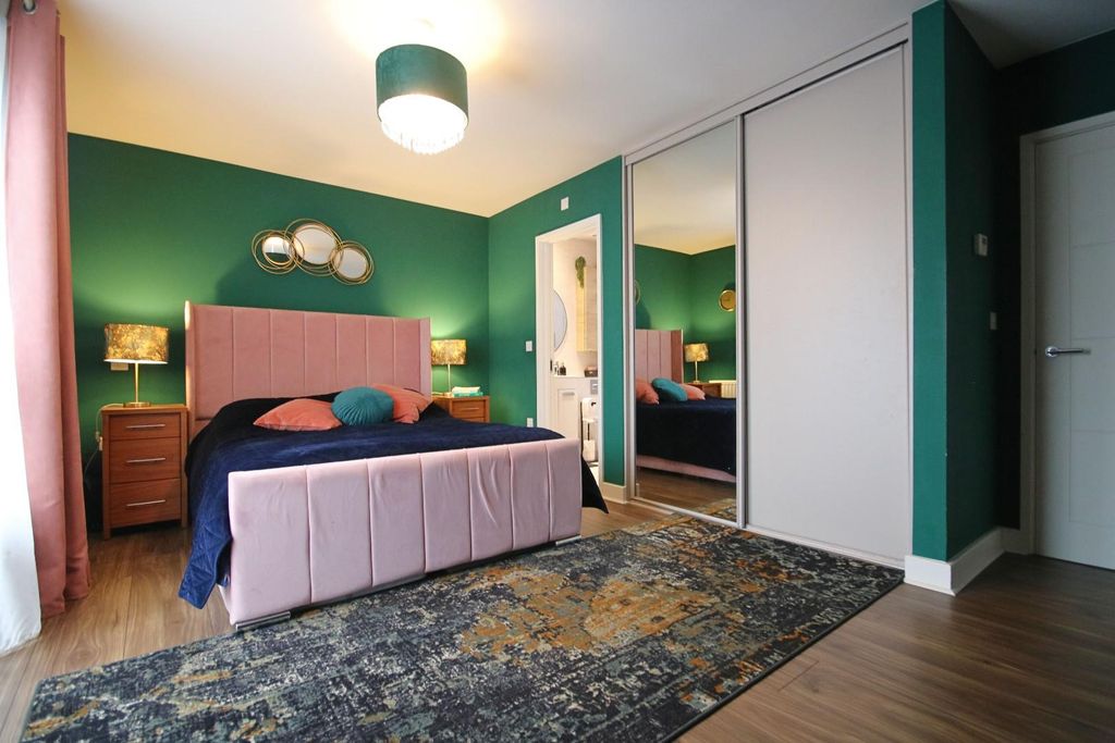 Additional image 7 of 2 bed flat for saleThe Foundry, Ashford TW15