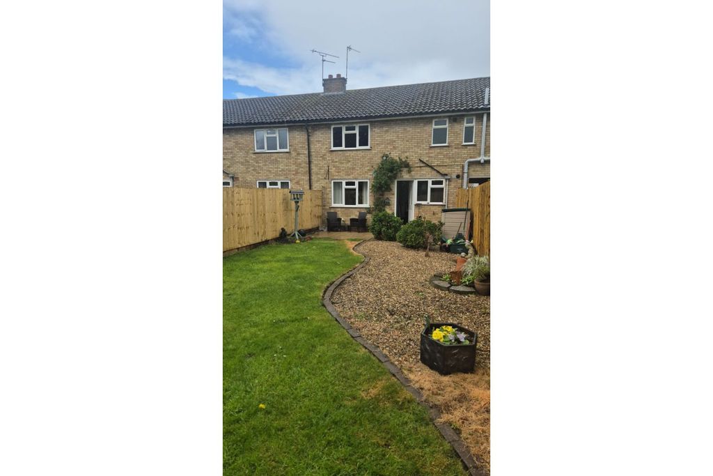 Additional image 2 of 3 bed terraced house for saleDavenport Road, Wigston LE18