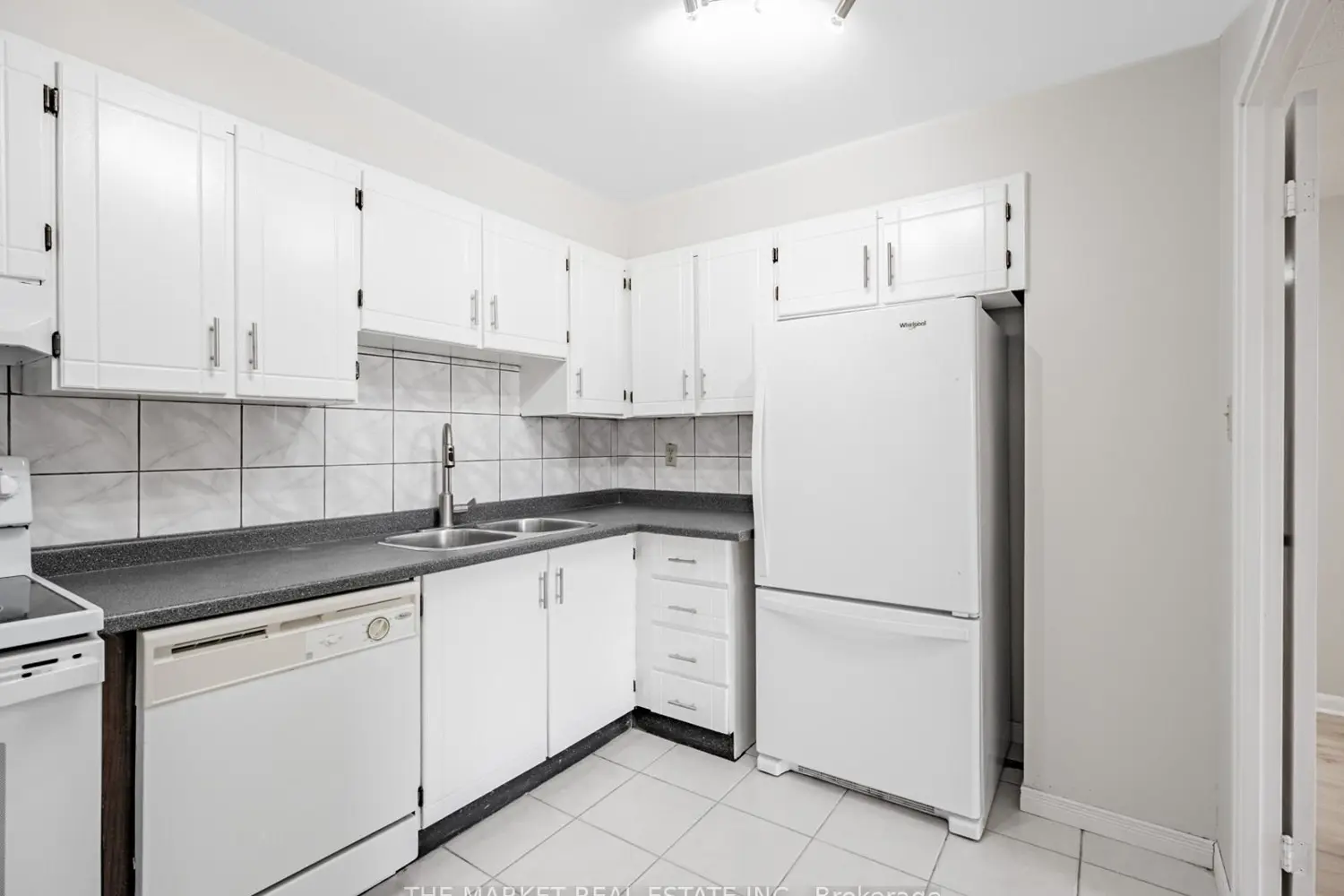 Additional image 6 of 1320 Mississauga Valley Boulevard 507