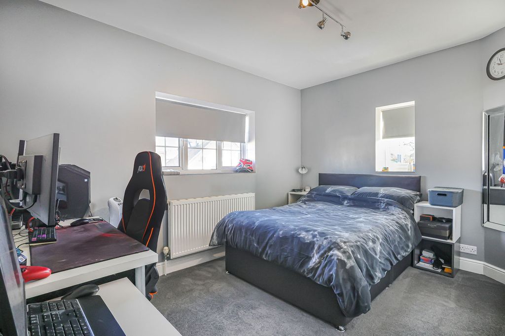 Additional image 27 of 5 bed detached house for saleSwan Lane, Wickford SS11