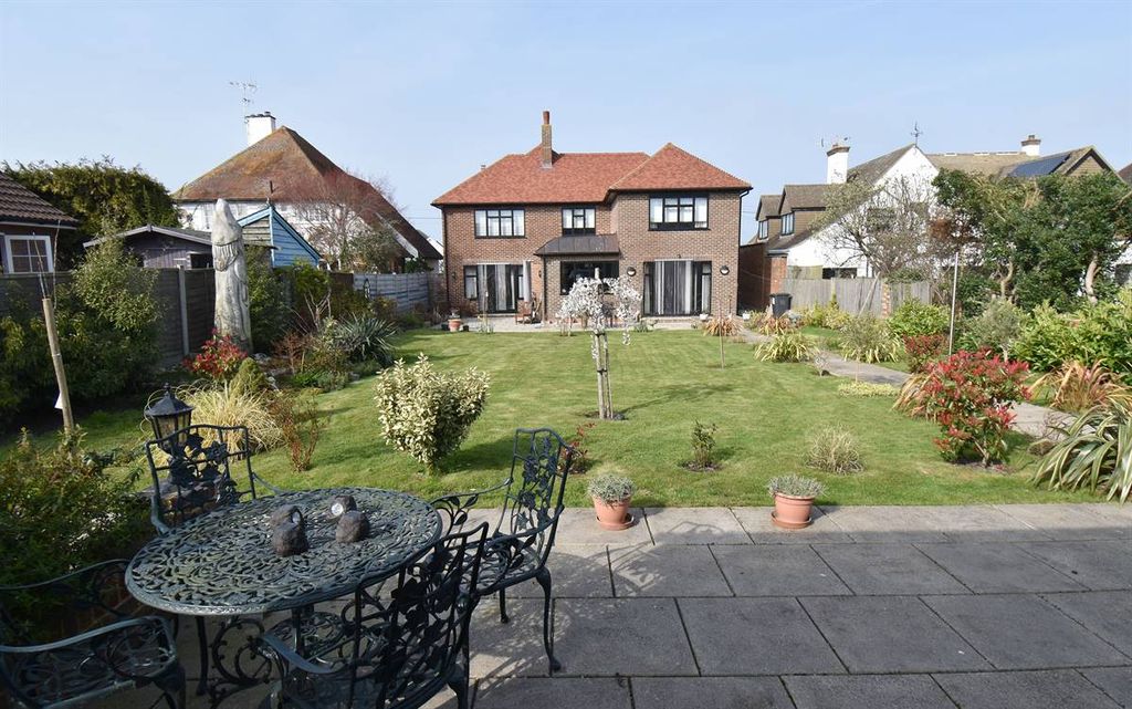 Additional image 3 of 4 bed detached house for saleJoy Lane, Whitstable CT5