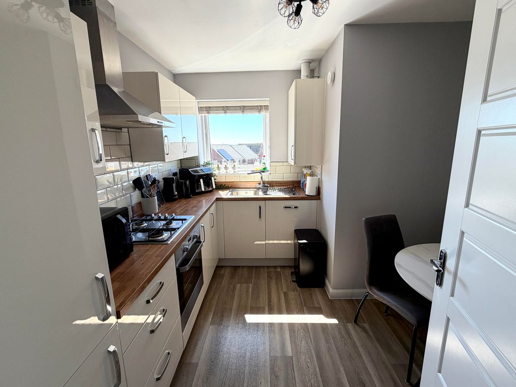 Additional image 7 of 2 bed flat for saleTay Road, Lubbesthorpe, Leicester LE19