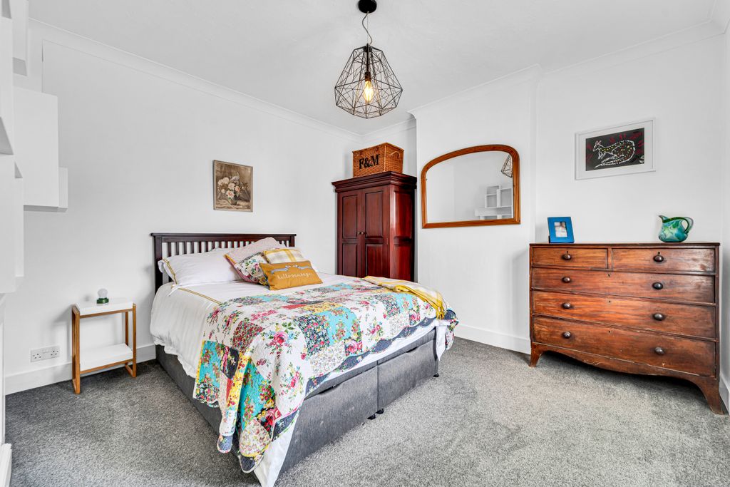 Additional image 6 of 3 bed detached house for saleWarwick Road, Ashford TW15