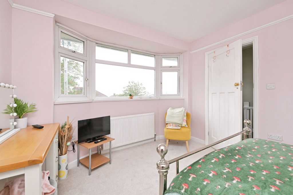 Additional image 11 of 3 bed semi-detached house for saleCrescent Close, Market Harborough LE16
