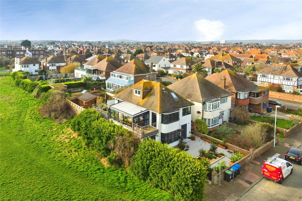Additional image 5 of 5 bed detached house for saleAnscombe Road, Worthing, West Sussex BN11