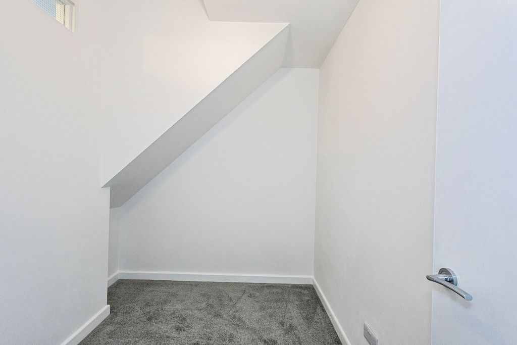 Additional image 6 of 4 bed terraced house for saleMeyrick Road, Portsmouth PO2