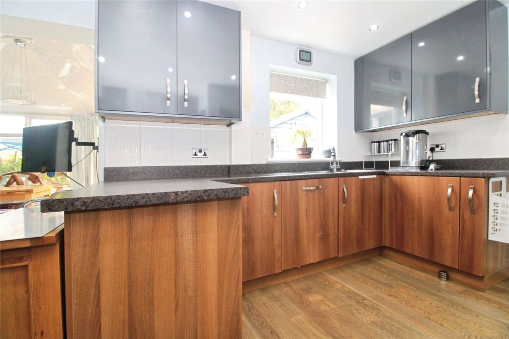Additional image 4 of 3 bed semi-detached house for saleSt. Marys Avenue, Barwell, Leicester, Leicestershire LE9