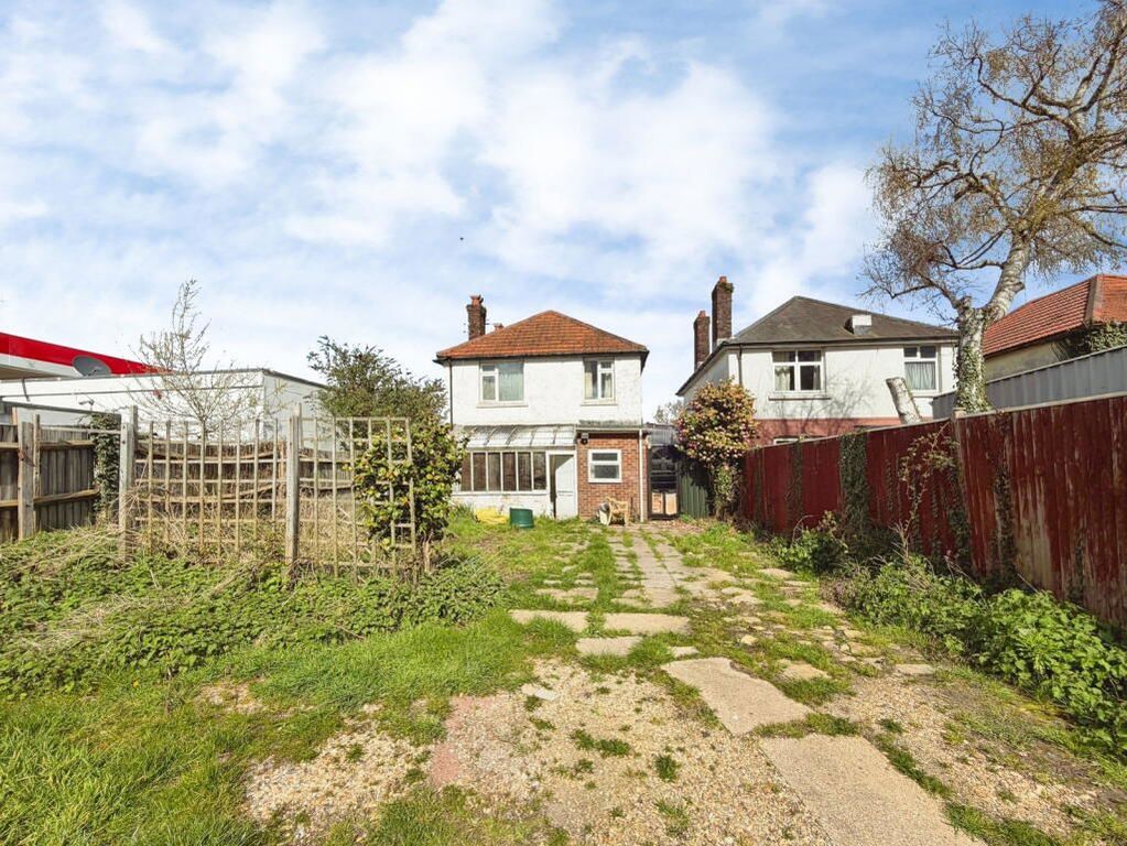 Additional image 2 of 3 bed link detached house for saleRedbridge Road, Southampton SO15
