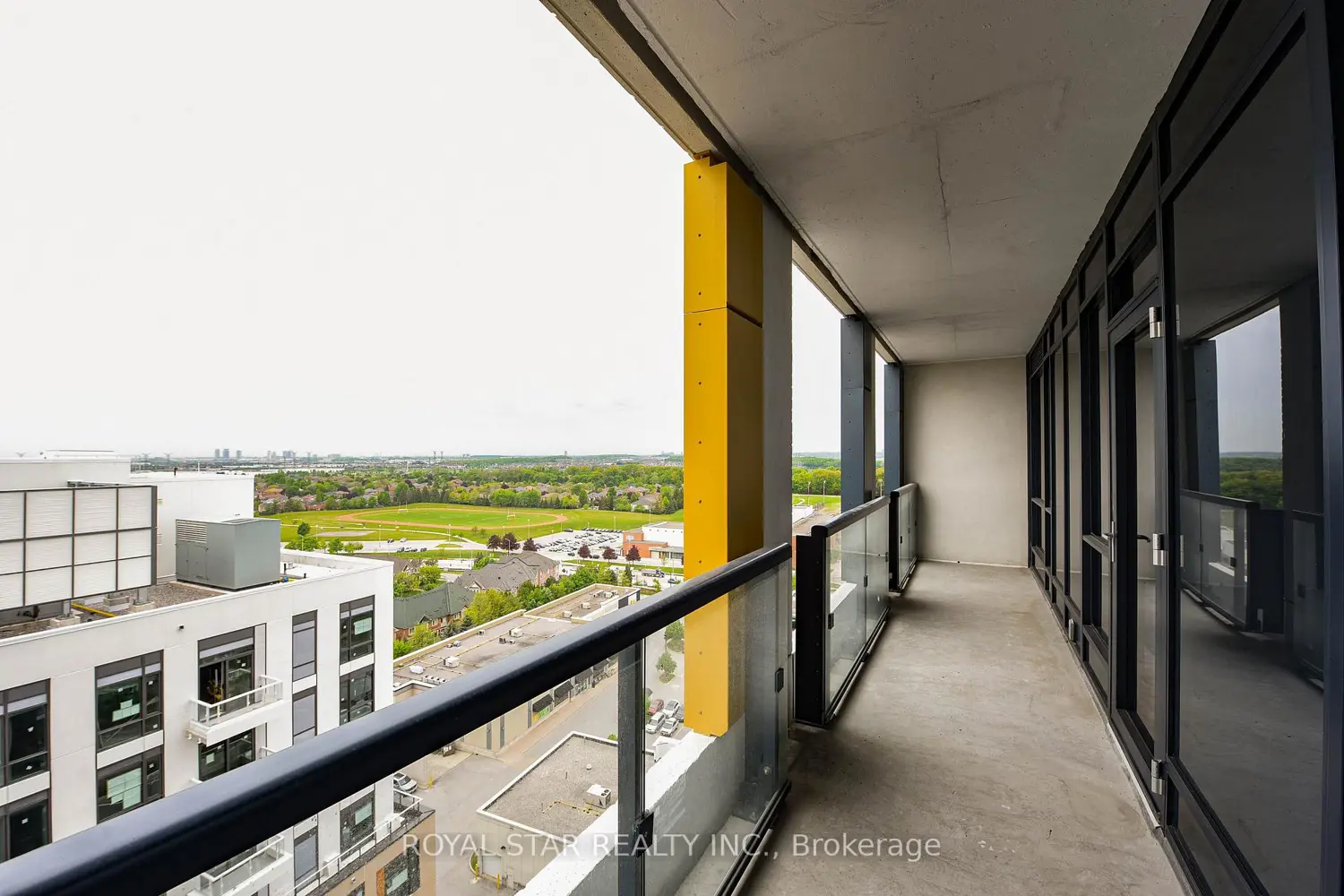 Additional image 15 of 7950 Bathurst Street 1502