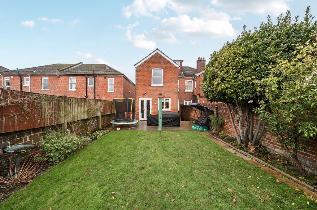 Additional image 13 of 4 bed semi-detached house for saleNorfolk Road, Shirley, Southampton, Hampshire SO15