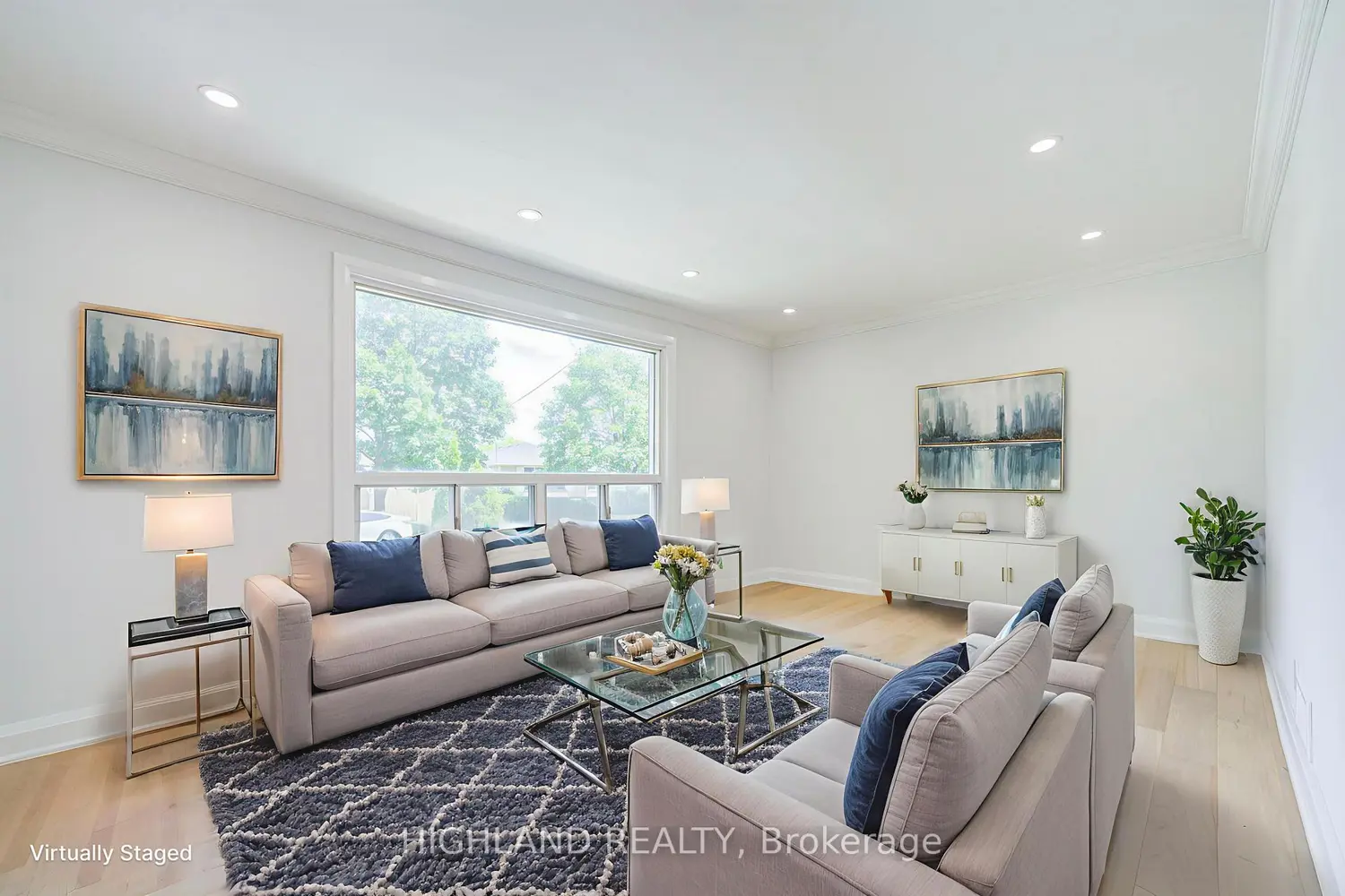 38 Esmond Crescent