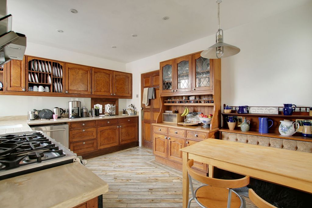 Additional image 9 of 4 bed detached house for saleMarine Drive, Worthing BN12