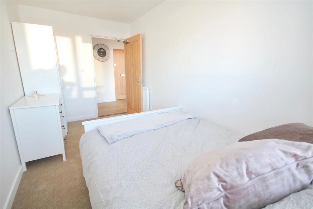 Additional image 3 of 2 bed flat for saleIsambard Brunel Road, Portsmouth PO1