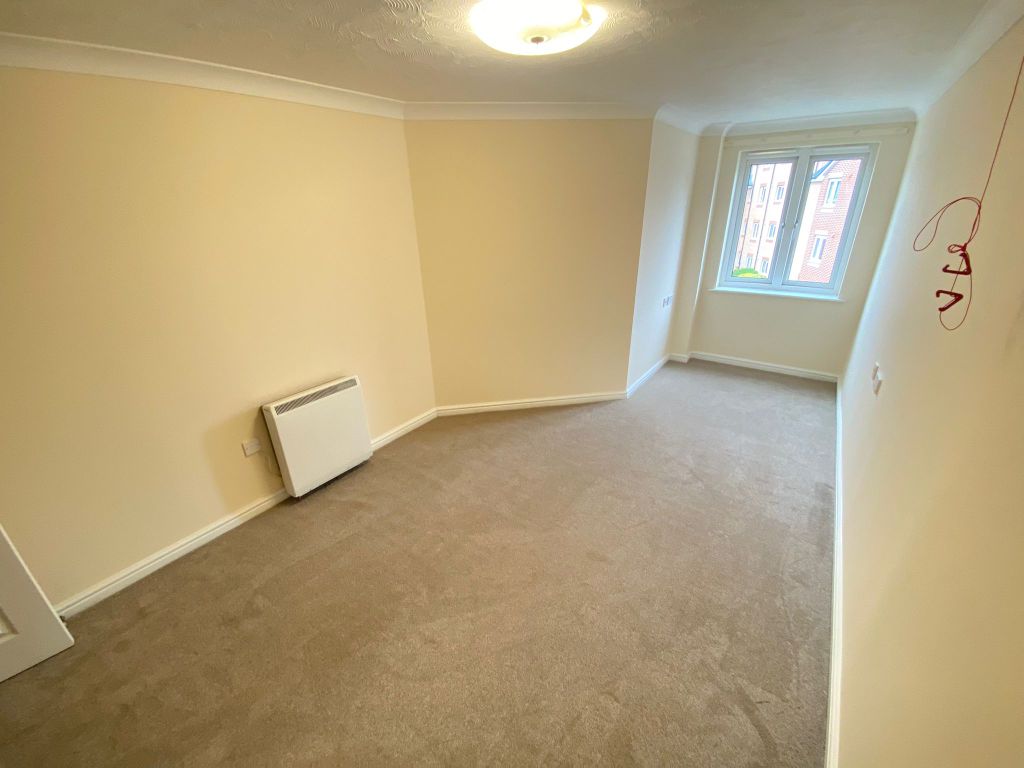 Additional image 6 of 1 bed flat for saleOakley Road, Southampton SO16