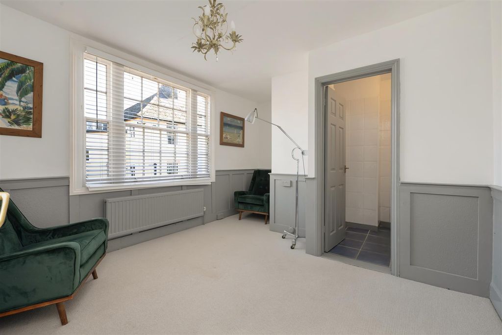 Additional image 7 of 5 bed detached house for saleIsland Wall, Whitstable CT5