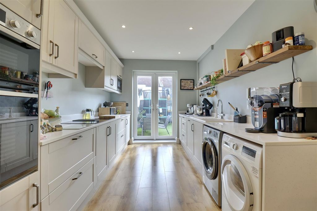 Additional image 2 of 3 bed terraced house for saleFolkestone Road, Baffins, Portsmouth PO3