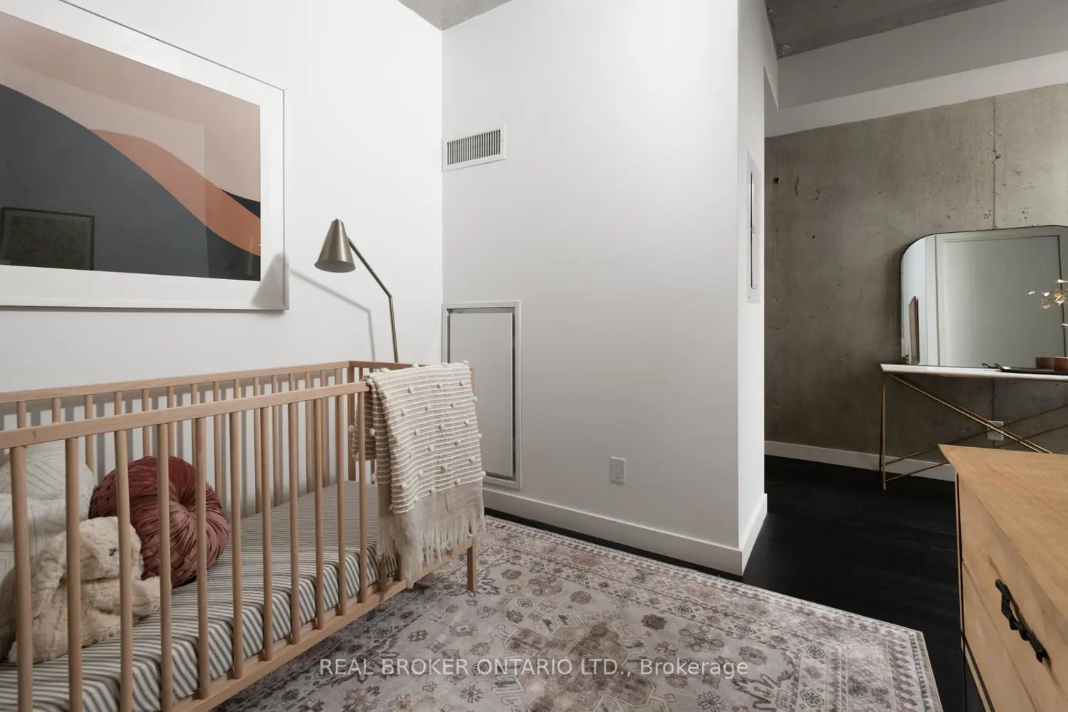 Additional image 13 of 90 Broadview Avenue 202