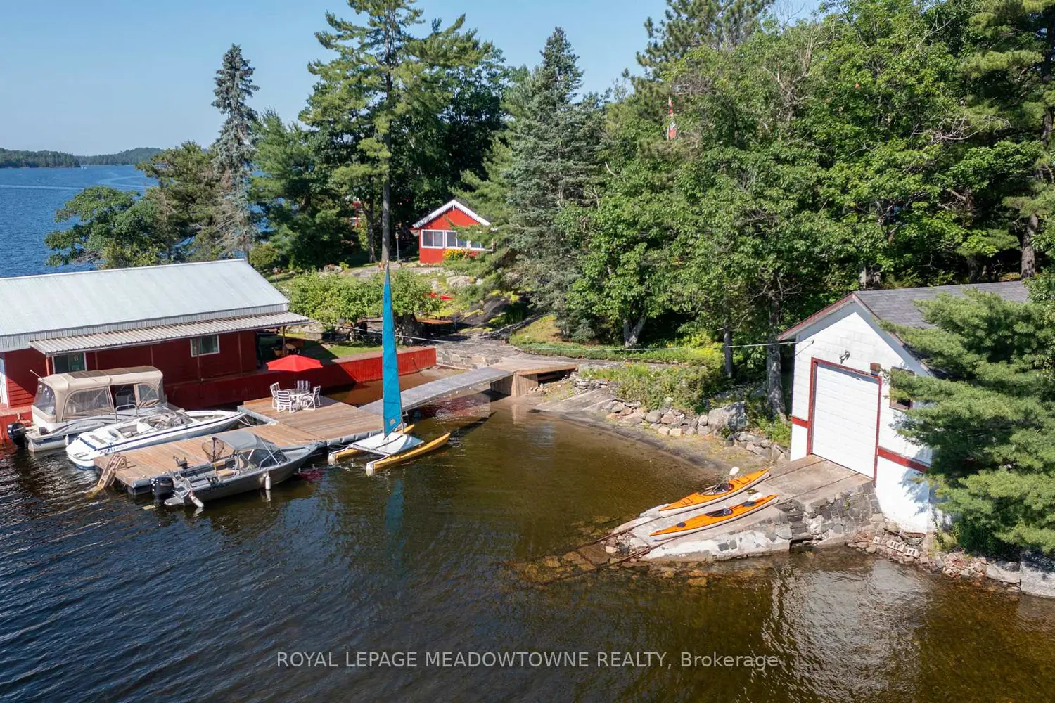 Additional image 11 of 1 B721 Galt Island