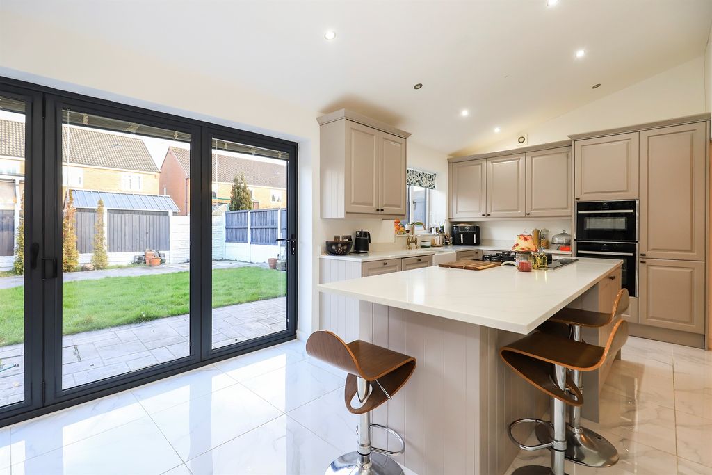4 bed detached house for salePrincethorpe Road, Willenhall WV13