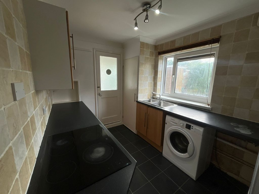 Additional image 5 of 2 bed flat for saleLinford Crescent, Southampton SO16